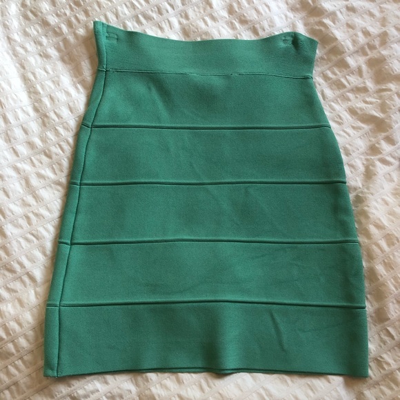 BCBG MAXAZRIA green skirt - XXS - Picture 3 of 4